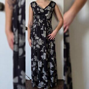 Roxy Black And White Floral Dress Sz XS